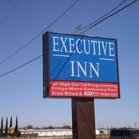 Executive Inn Mojave Exteriör bild
